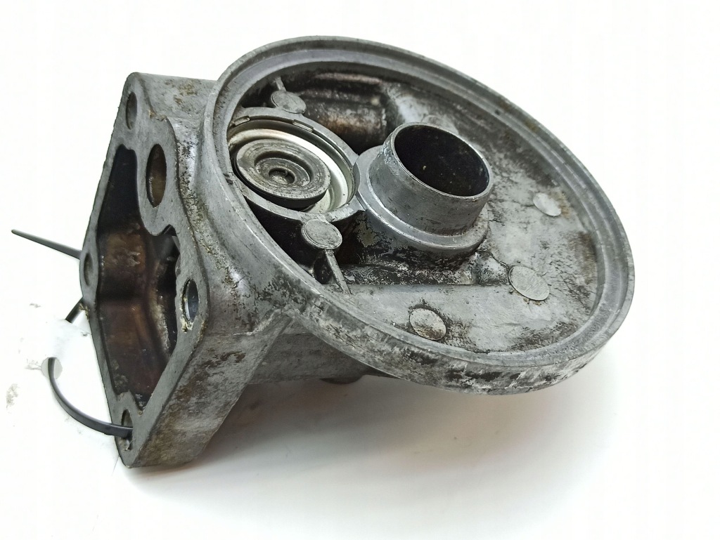 фото №8, Bmw 7 e23 1983 кронштейн / кронштейн фільтра оливи 1266545