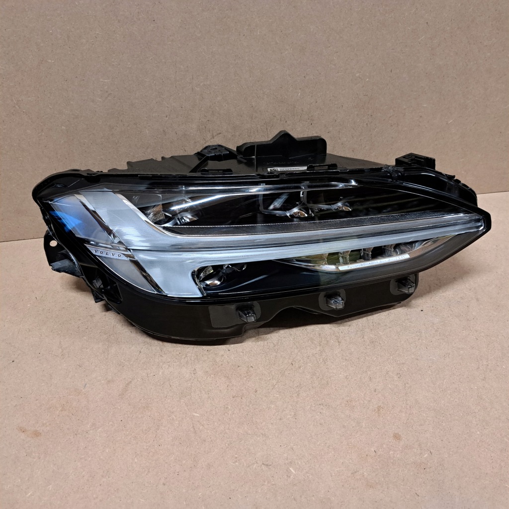Купить Volvo s90 v90 фара фара full led active правый европа 32342465