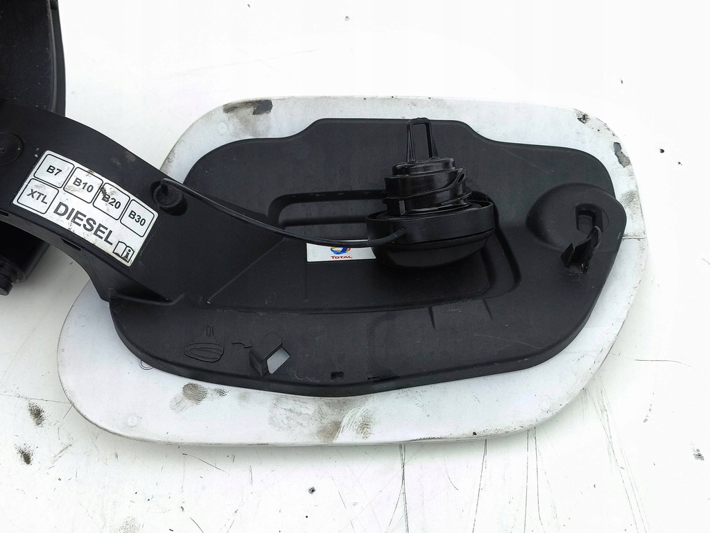 фото №11, Кришка заливної пального peugeot 308 t10 9837661480