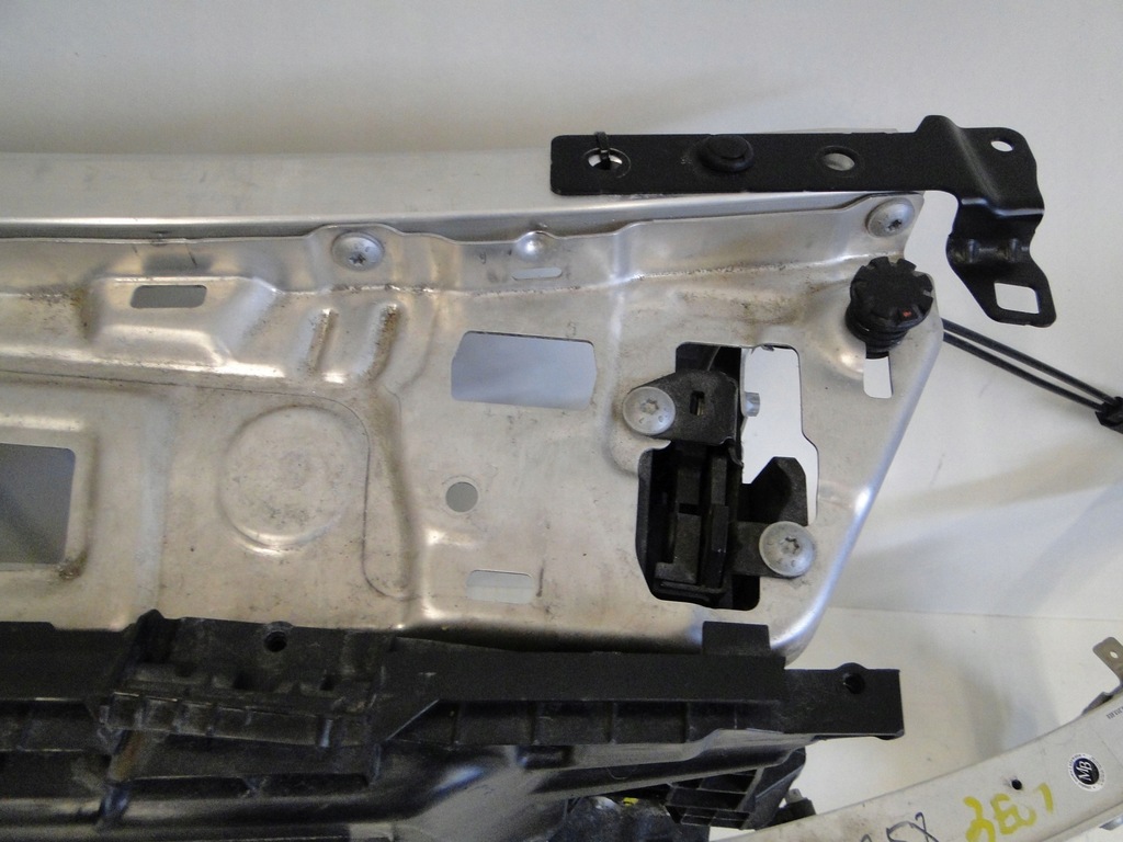 фото №6, Mercedes pas передний усилитель перед c klasa 206 w206 a2066201400 kpl