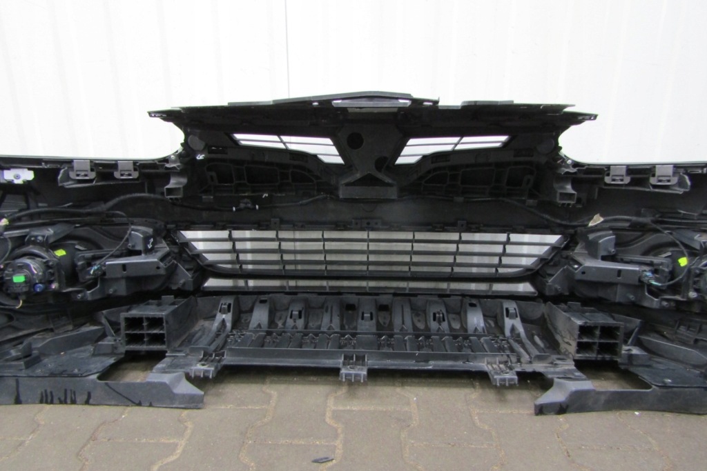 Бампер перед передний renault megane 3 3 рестайлинг  13- Цена