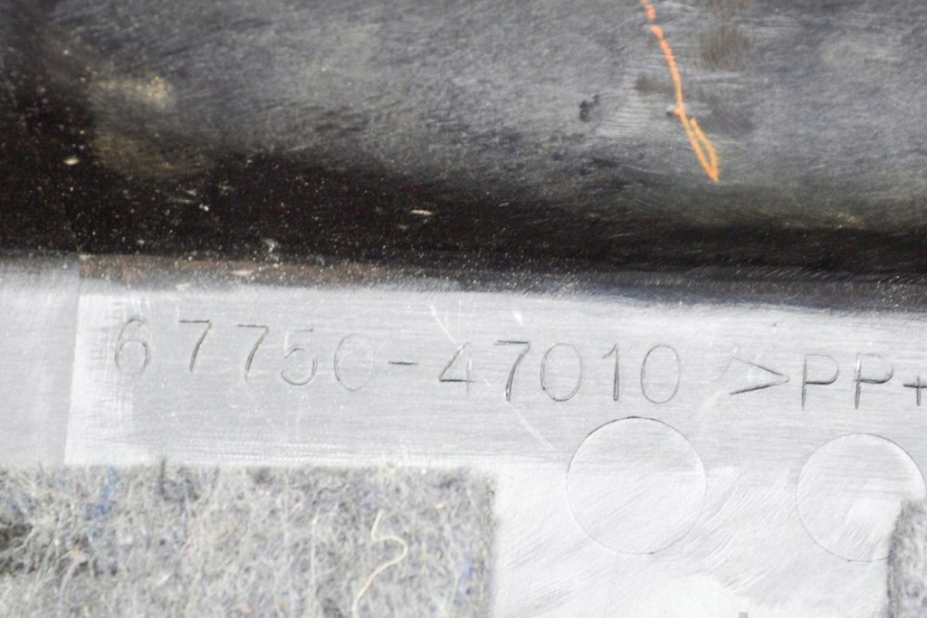 фото №7, Toyota prius xw20 hybrid задня кришка багажника багажника кришка багажника 67750-4701