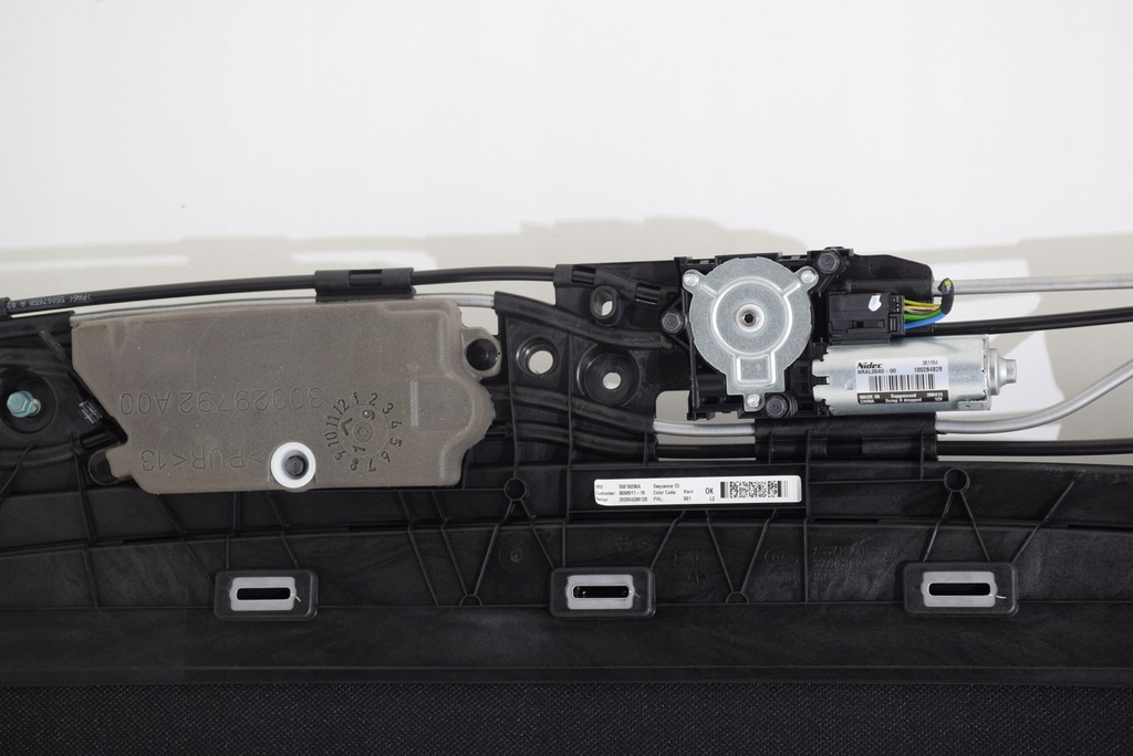 фото №8, Bmw ix3 x3 g08 люк панорама дах зсувний скляний czarna стеля