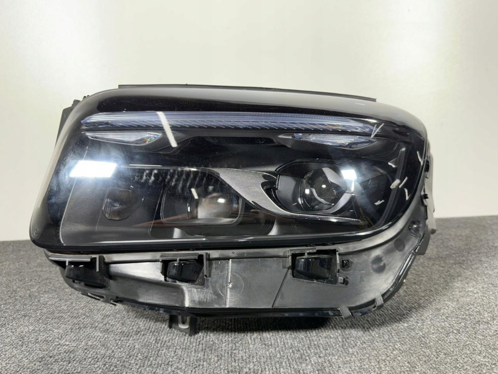 Купить Mercedes glb x247 w247 a247 247 рестайлинг  фара левая multibeam led европа  хорошее состояние
