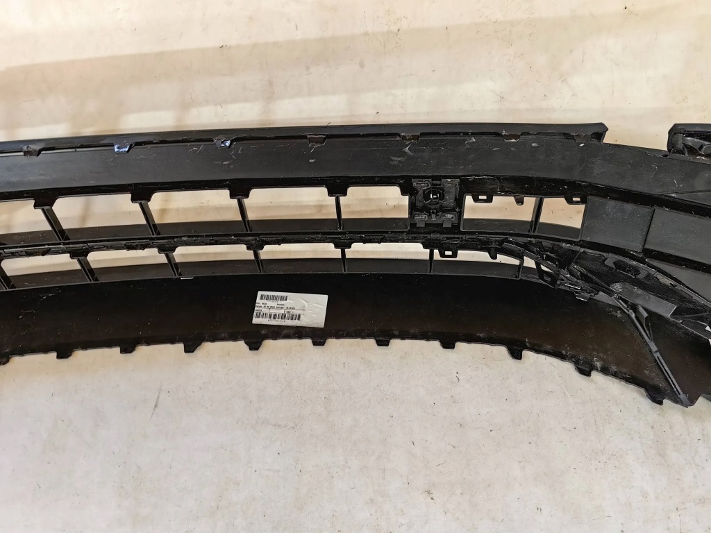 фото №15, Vw tiguan ii lift r-line- решётка нижняя бампера перед