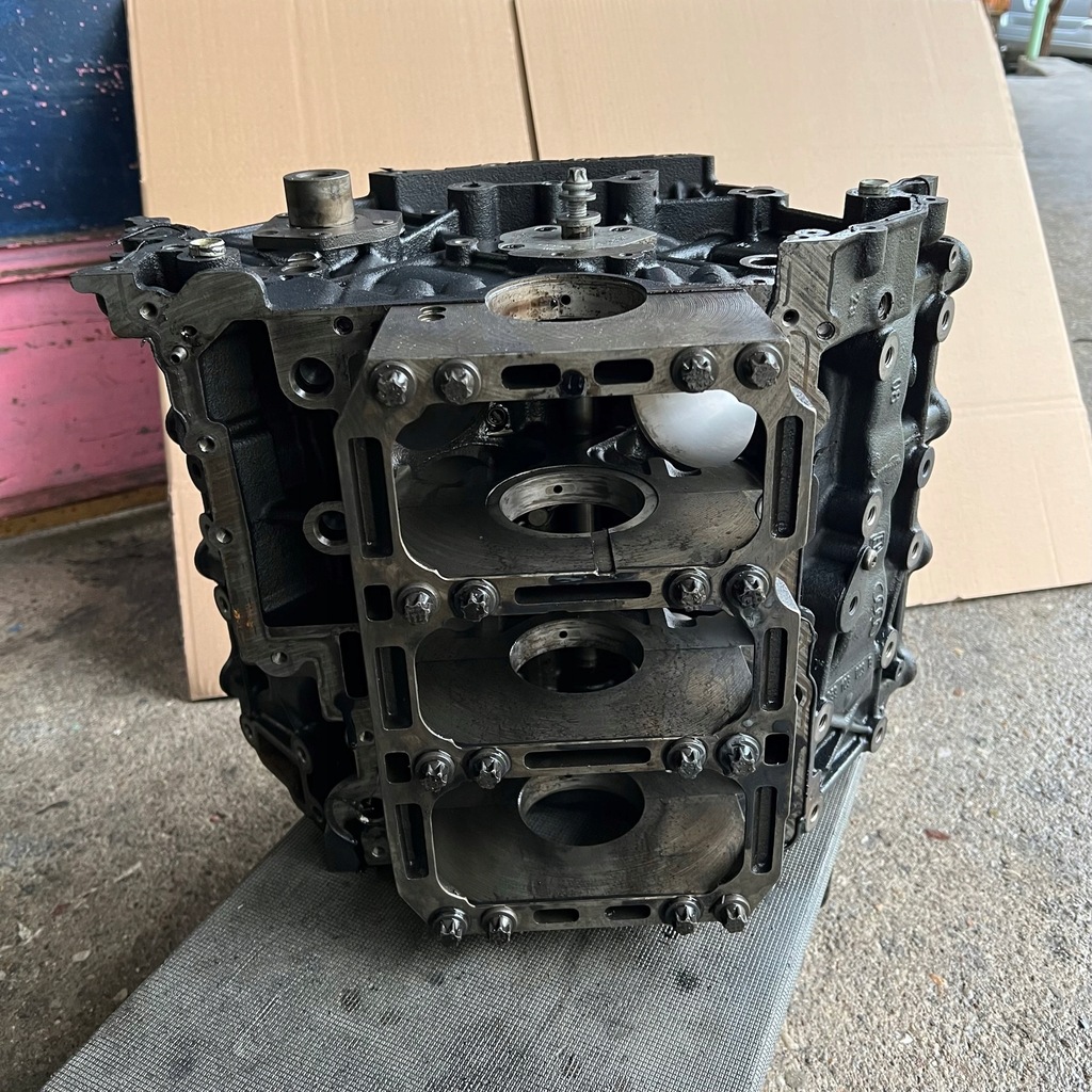 фото №12, Блок двигуна audi q7 vw touareg v6 3.0 tdi