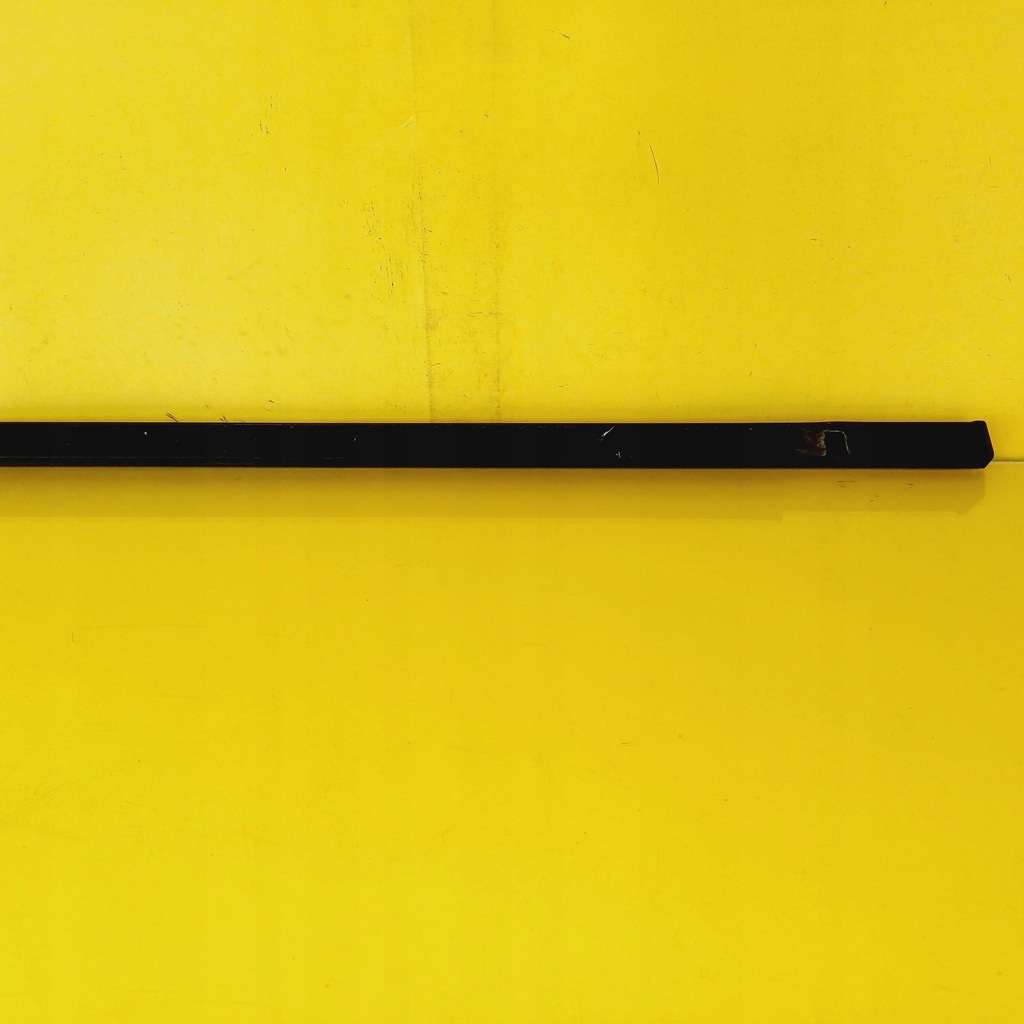 фото №8, Молдинг уплотнитель правый задняя renault scenic grand ii 5 дверь nr287