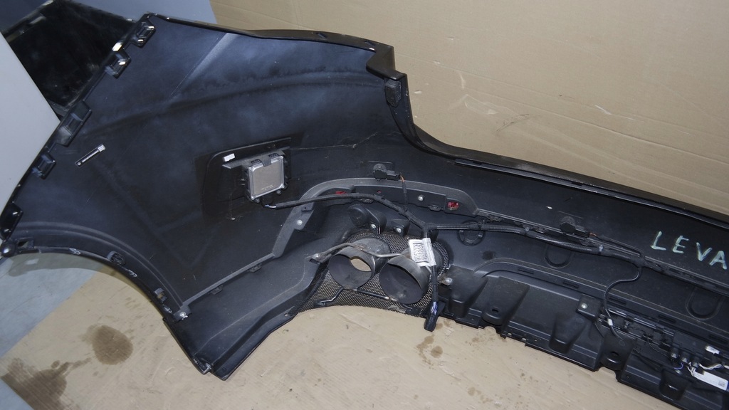 фото №7, Бампер задний задняя maserati levante