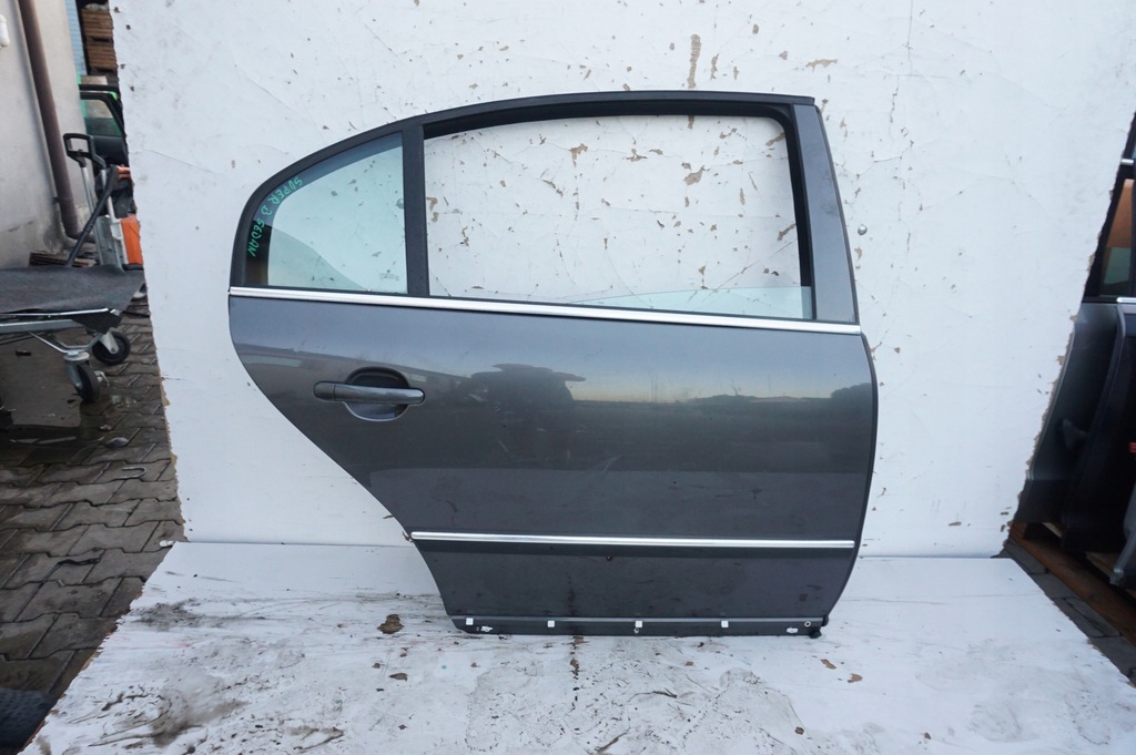 фото №1, Дверь правый задняя skoda superb i 1