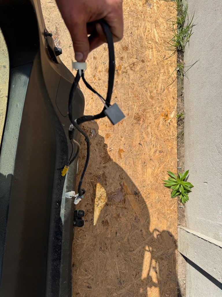 фото №8, Кришка багажника задня задня комплектна renault megane iv hb teqnc