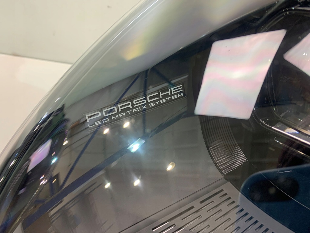 фото №7, Porsche 911 992 лампи перед передні full led matrix rhd комплект