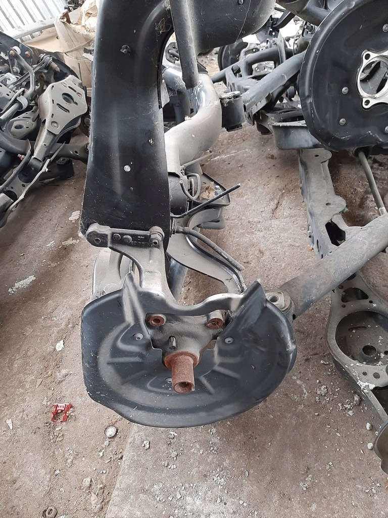 фото №5, Задня балка 4x2 skoda superb 5n0505235q