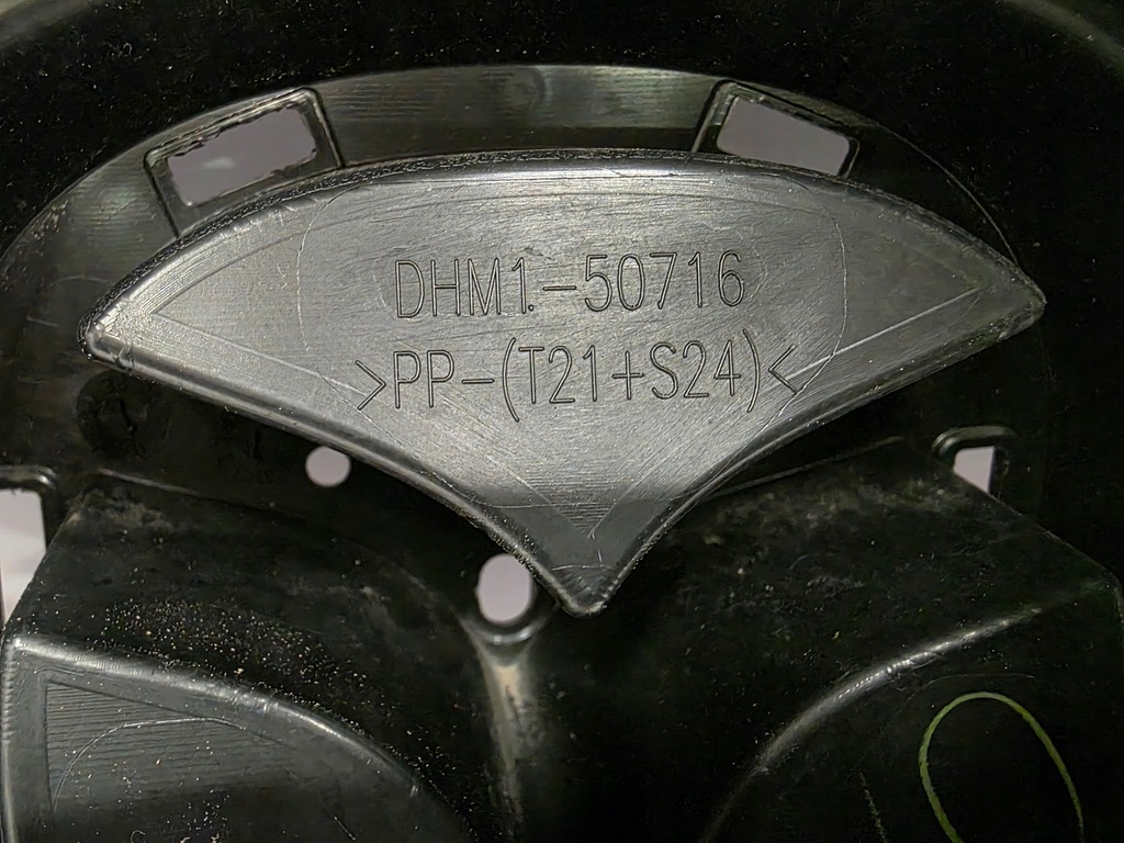 фото №15, Бампер перед передний mazda 2 dj lift dhm1-50031 dhm1-50716 19 -