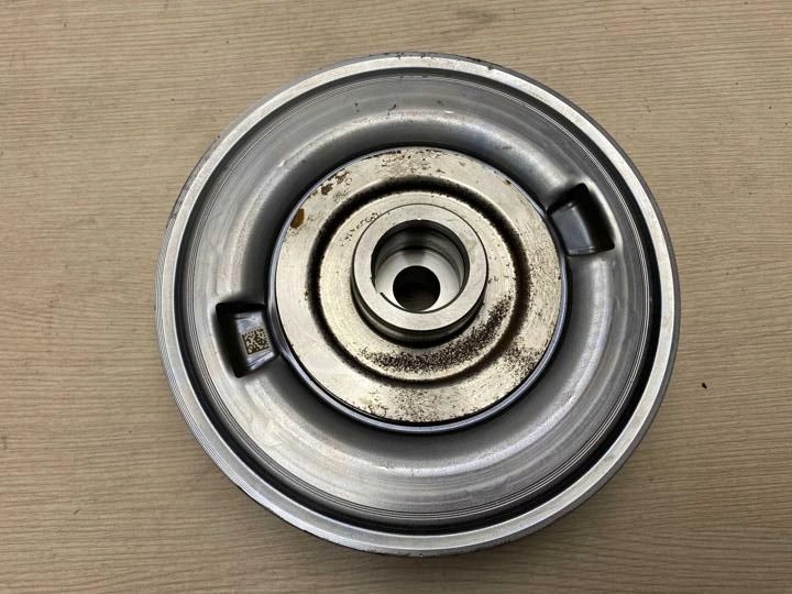 Колесо ремінь розподільного валу - wał колінчастий nissan qashqai 3 2024 123038345r в Україні