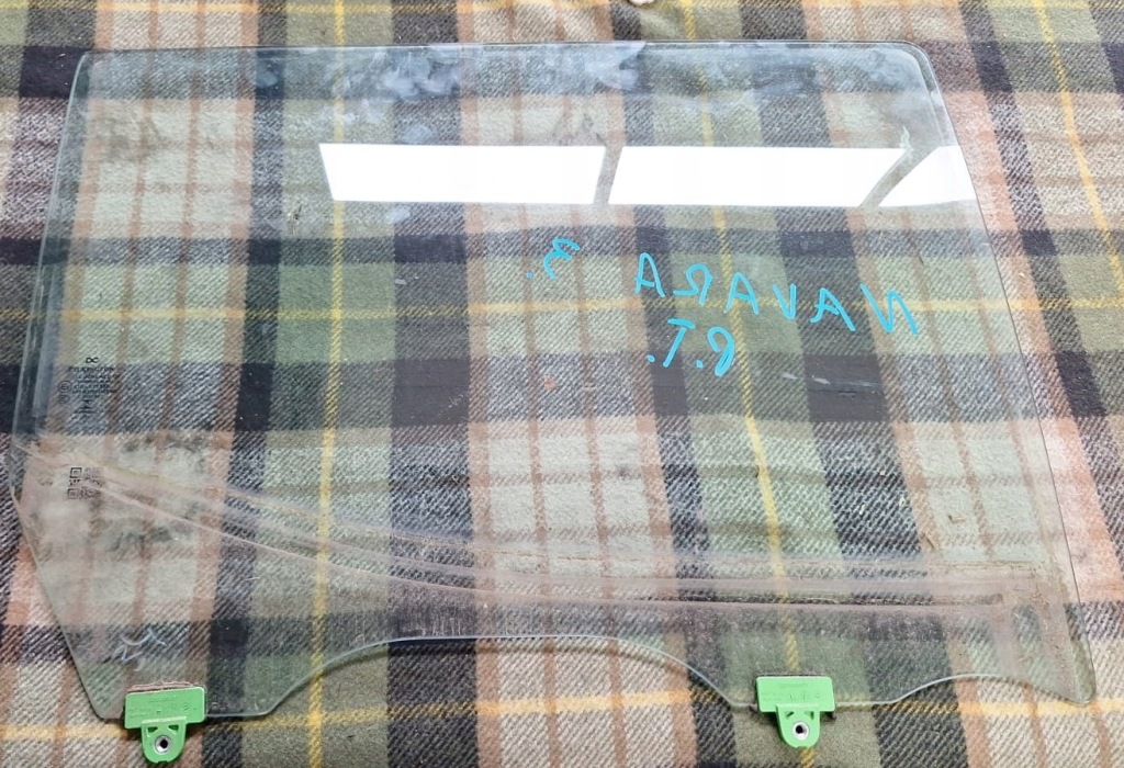 фото №1, Стекло дверь правый задняя nissan navara iv d23 np300