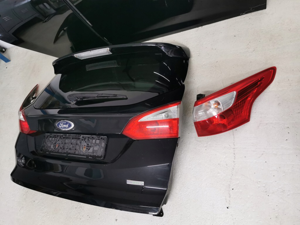 Интеркулер, дверь, крышка багажника задний , ford focus mk3 Киев