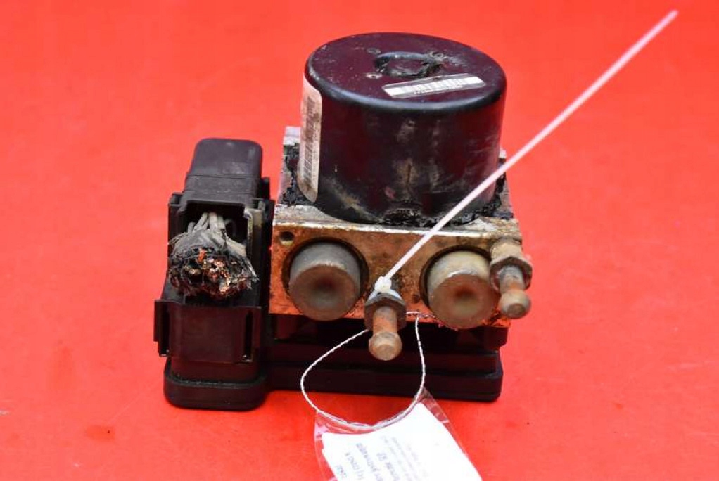 фото №6, Насос abs p04721106ad chrysler pacifica 1 i 3.5 v6 253 km 4x4 03-08