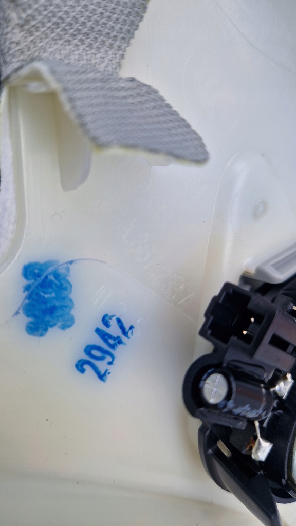 фото №5, Защита стойка audi q3 lift 83a867233a левый оригинал новый