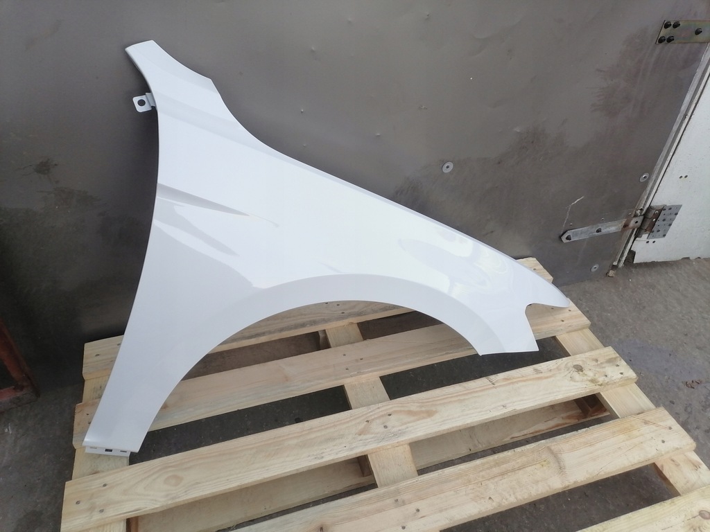 фото №12, Крила правий volkswagen passat b8 lb9a