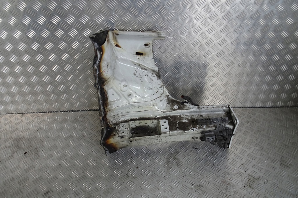 фото №1, Seat ateca - лонжерон ліва