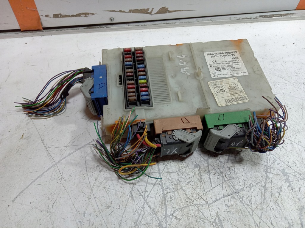 фото №1, Ford mondeo mk4 коробка brzpieczników модуль bsi 7g9t-14a073-yc