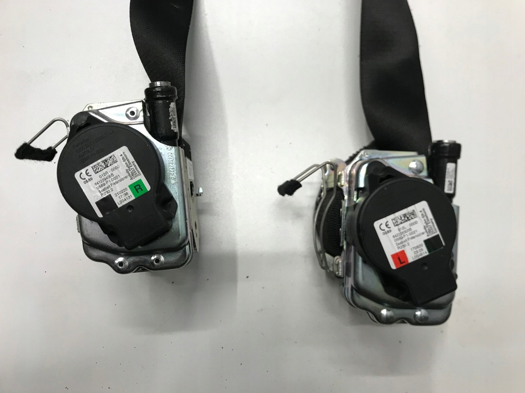 фото №6, Bmw 1 f40 - передние ремни 2x