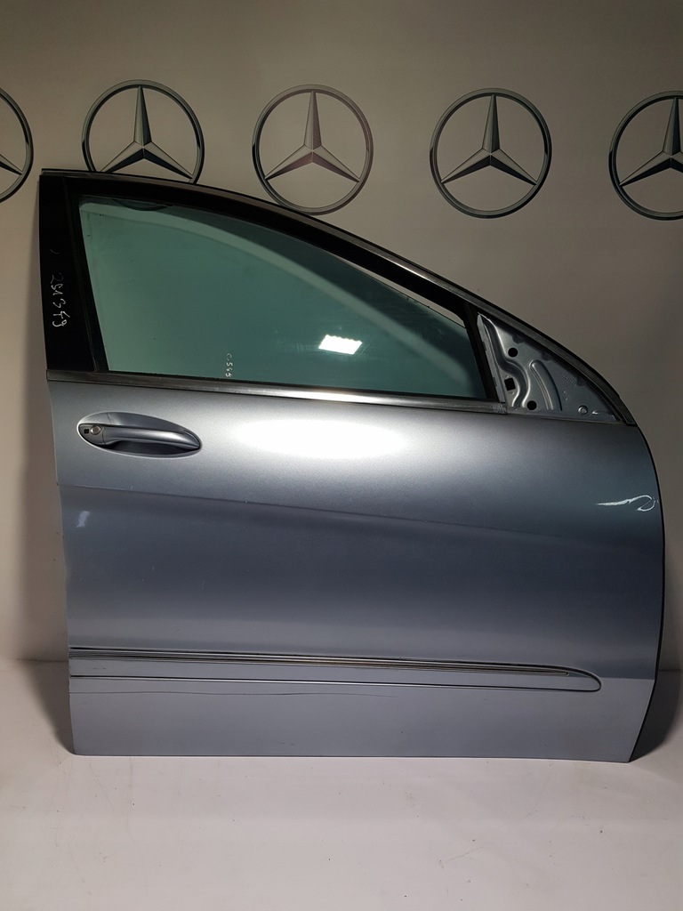 фото №1, Mercedes w251 дверь правый перед c349 349