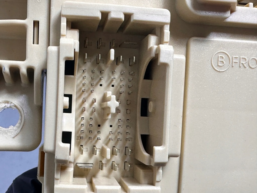 фото №6, Kia optima 2018 коробка запобіжників