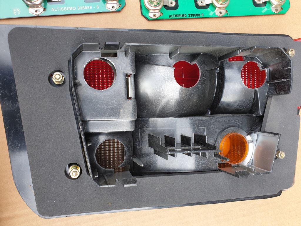 фото №11, Лампа ліва права задня вкладиш fiat croma 91- nowa