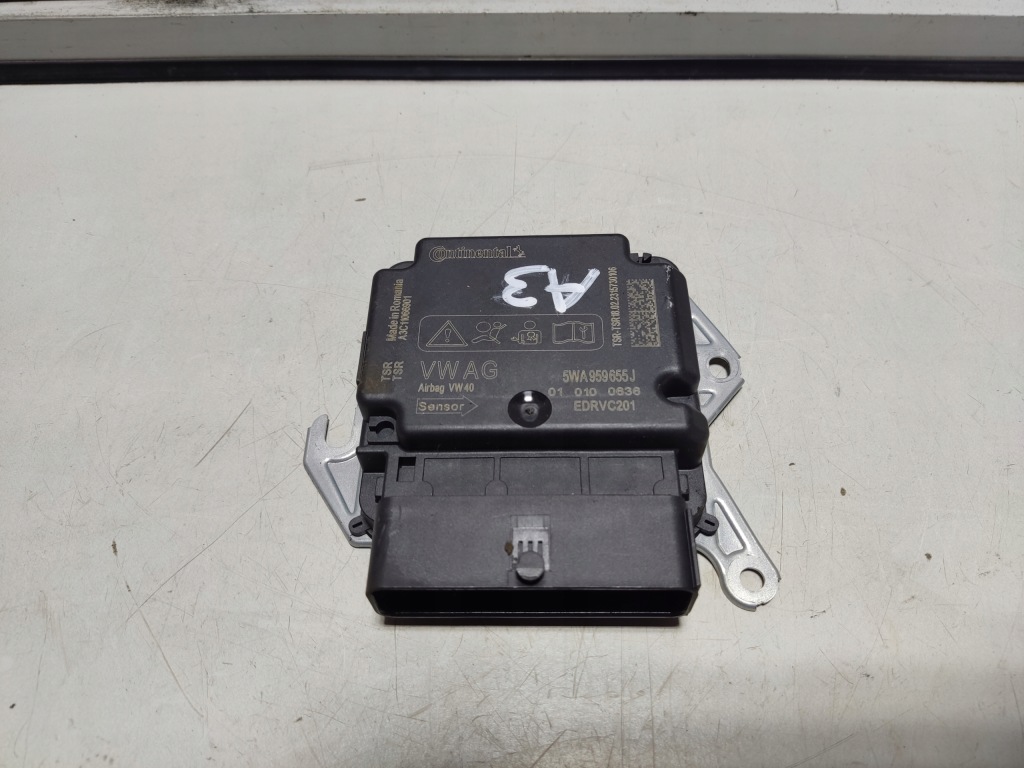 фото №1, Audi a3 8y модуль датчик подушок подушка безпеки