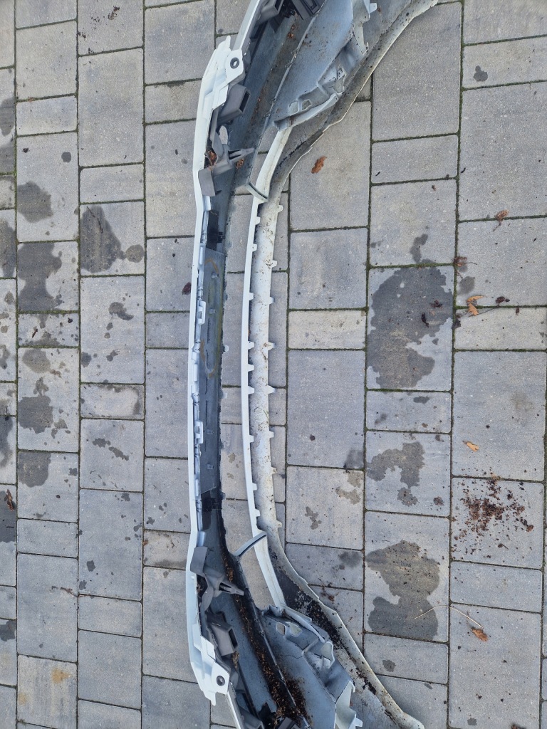 фото №7, Бампер перед передний skoda superb ксенон pdc 3v0807221