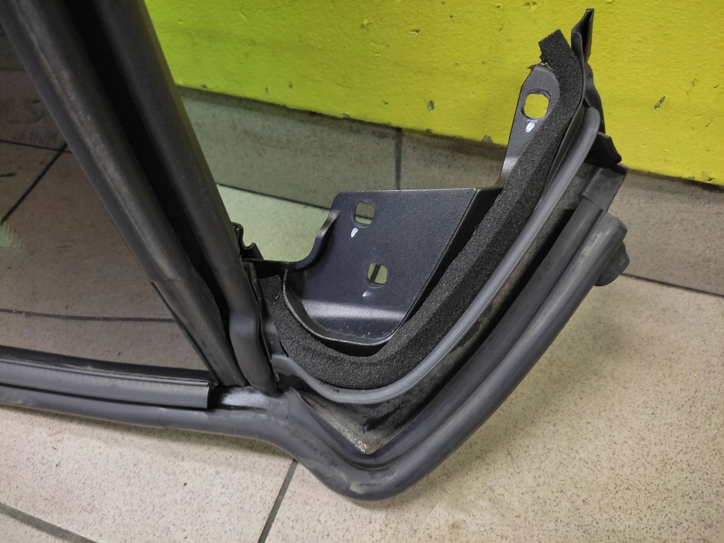 фото №5, Peugeot 307 cc стекло задняя