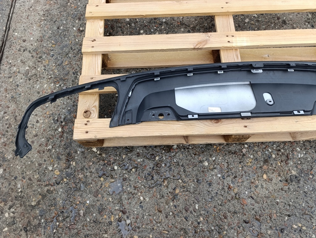 фото №10, Volvo xc40 спойлер накладка заднего бампера 31449340