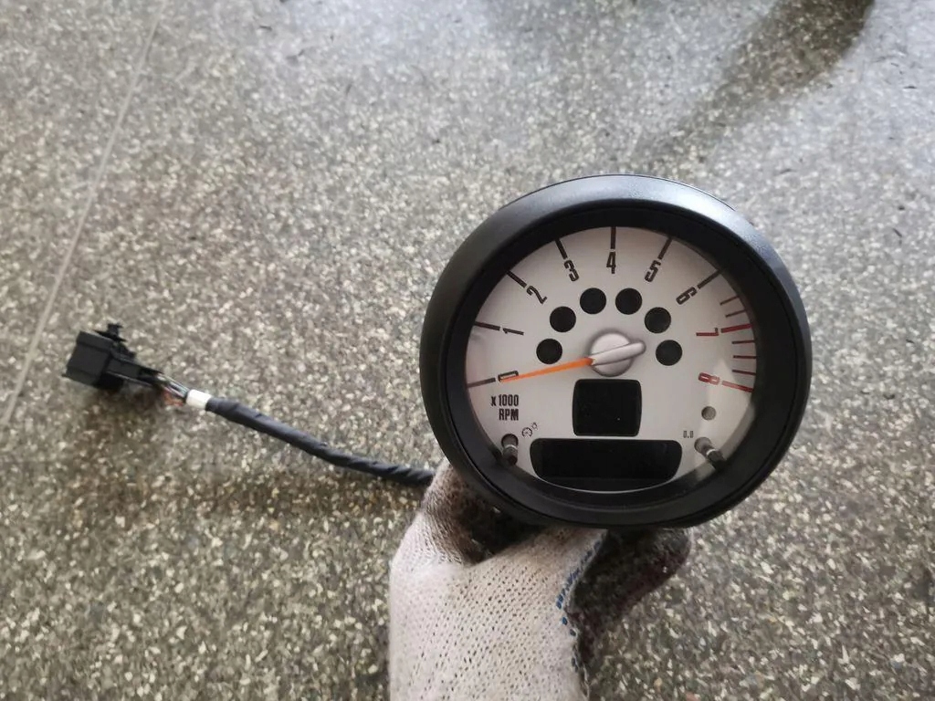 Купити Лічильник mini cooper r56 9260577 1.6l бензиновий 2011