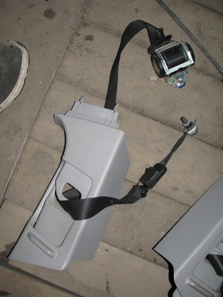 Купить Ремень безопасности corsa d 607707600c правый перед