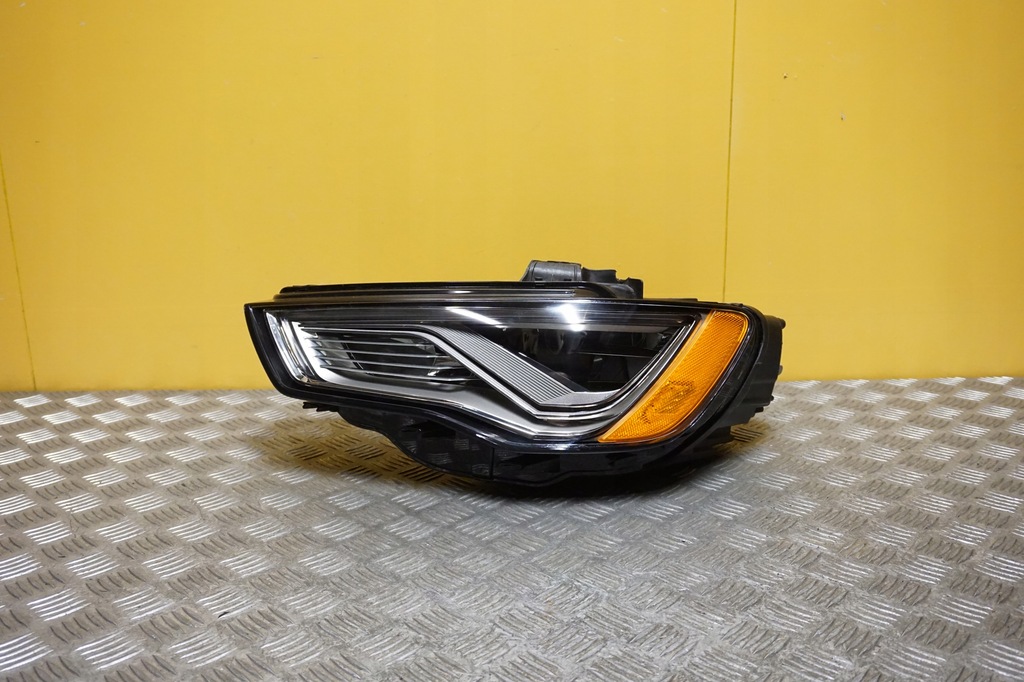 фото №1, Audi a3 s3 8v 2013- фара лампа левая передняя led usa