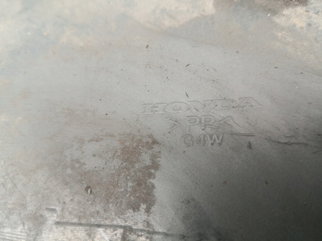 фото №11, Civic viii 8 type r решётка средняя бампер перед