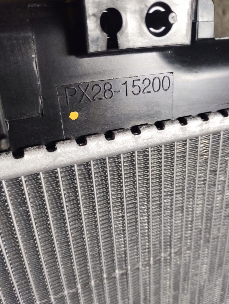 Радіатор води mazda cx60 cx-60 px28-15200 оригінал нова giełda poznań Недорого