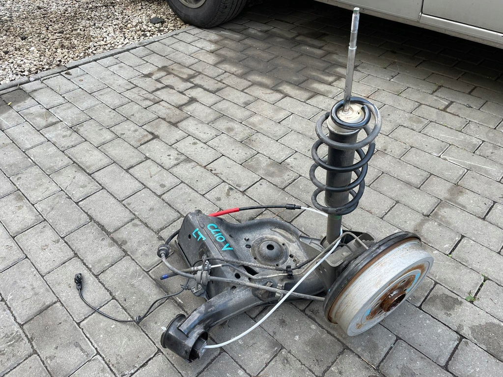 фото №1, Renault clio v ступица левый задняя барабан