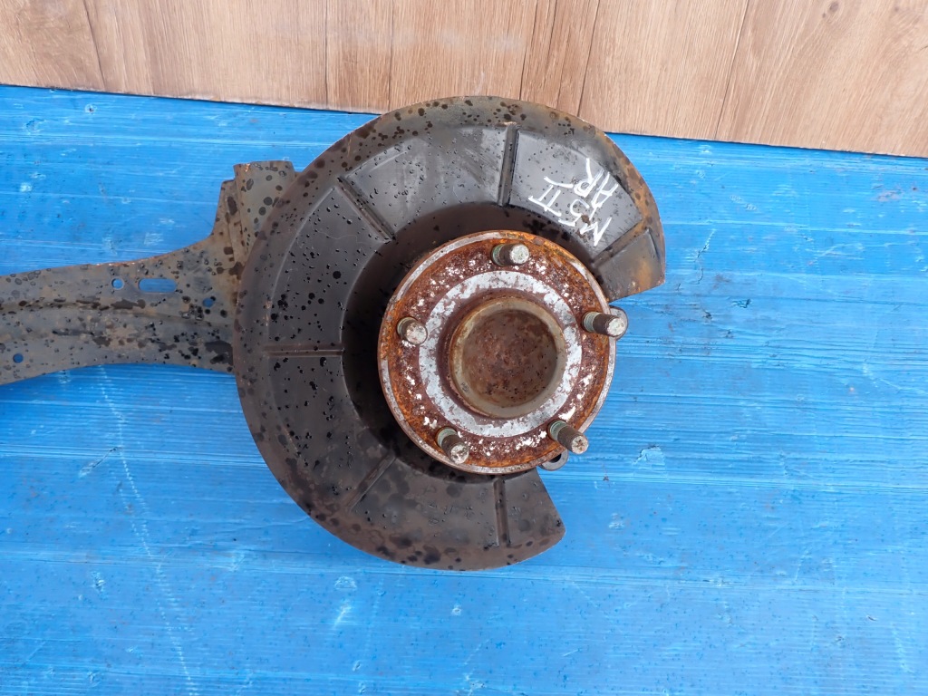 фото №3, Mazda 5 cw ii 1.6d 10- поворотный кулак задняя правая