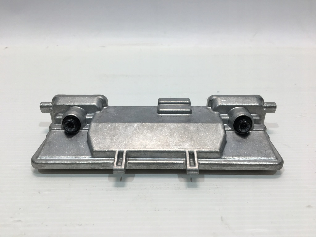 фото №1, Камера ассистент поперечина jaguar f-pace 16- x761