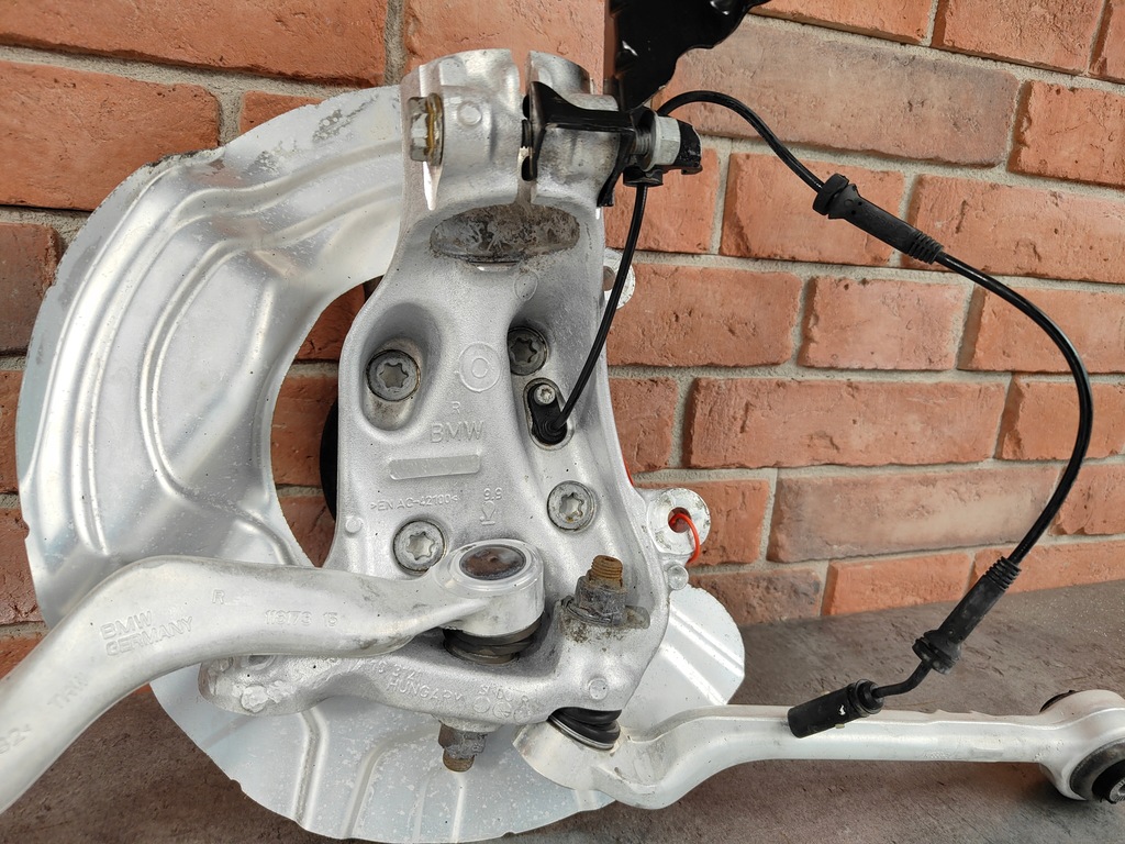 фото №11, Поворотний кулак права правий перед + важелі bmw 1 f20 f21 2 f22 f23 6853652 -30s