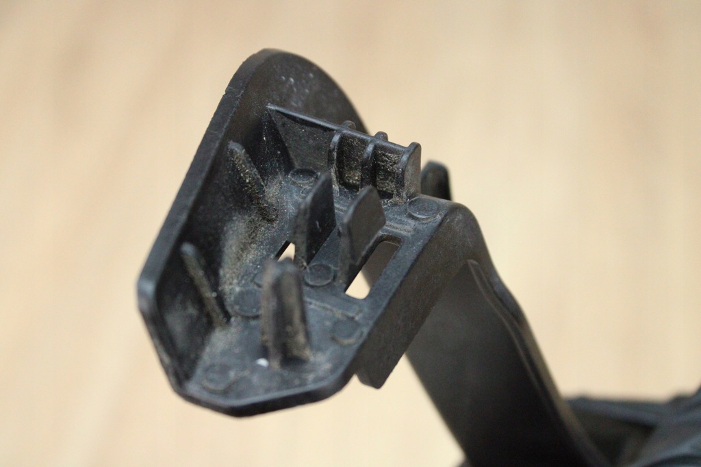 фото №5, Направляющая pod фара правый перед chevrolet orlando