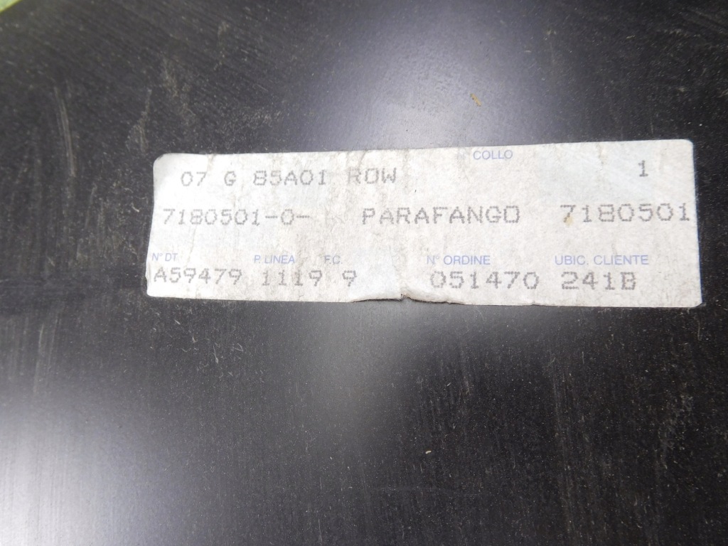 Крыло  передний левое  без впуска ford transit 94/00 оригинальный номер 7180501 с Разборки