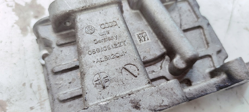 фото №2, Корпус розподільного валу audi a4 a5 a6 3.0 crt 059109122t