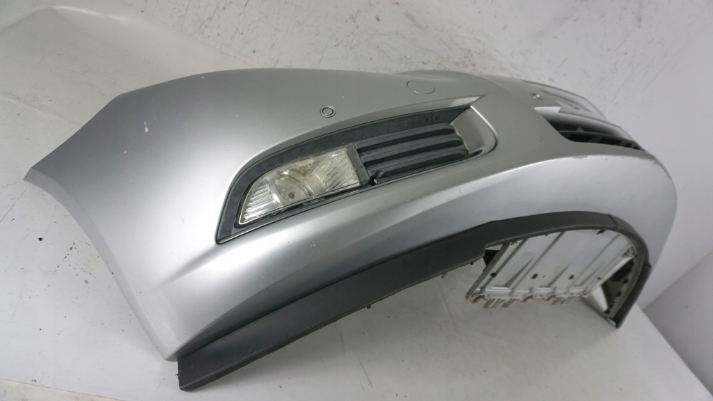 Купить Бампер перед передний решётка  opel insignia 1 a 08-13 датчики pdc 2008-2013