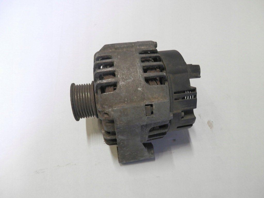 фото №1, Land rover discovery ii 4.0 v8 генератор yle000090