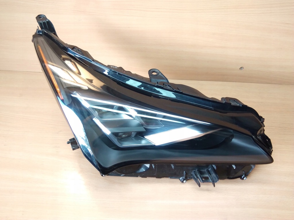 фото №1, Lexus nx300 nx 300 lift 17-21 лампа правая фара правый full led стекло фары