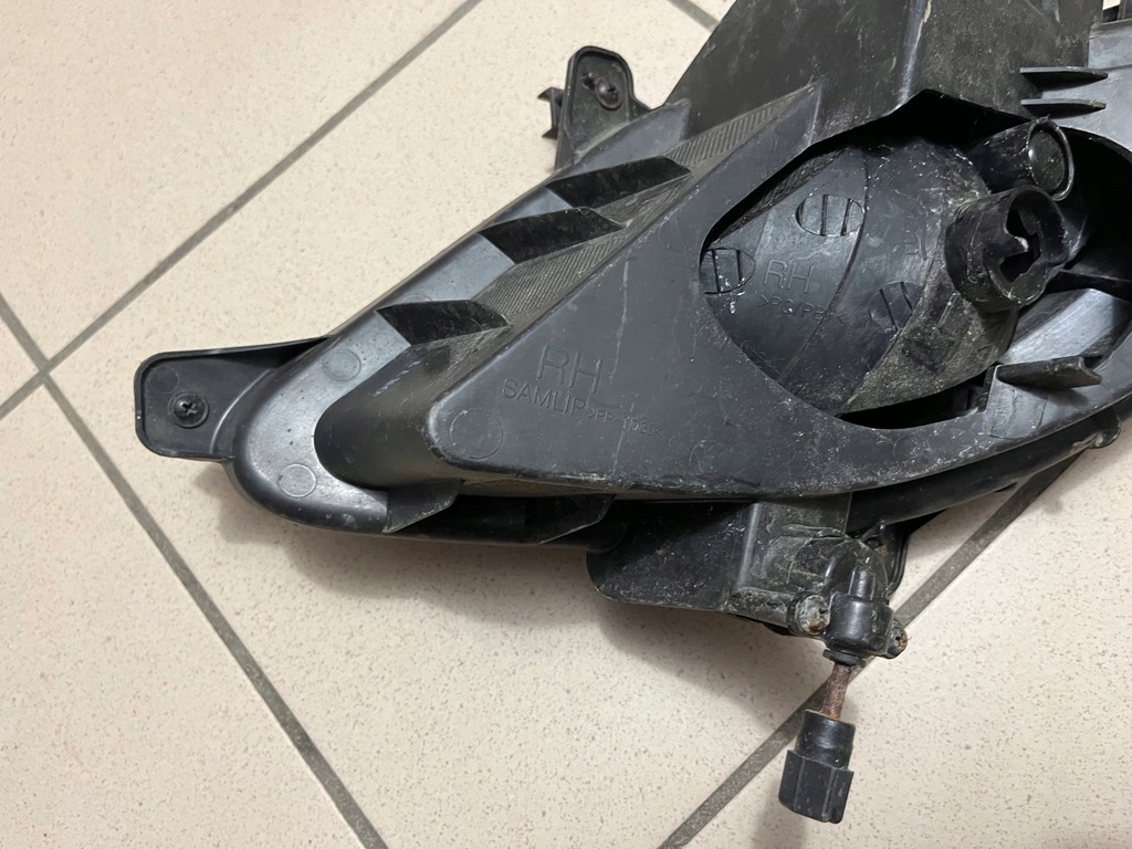 фото №11, Hyundai i20 i-20 i 1 lift лампа противотуманная фара правый