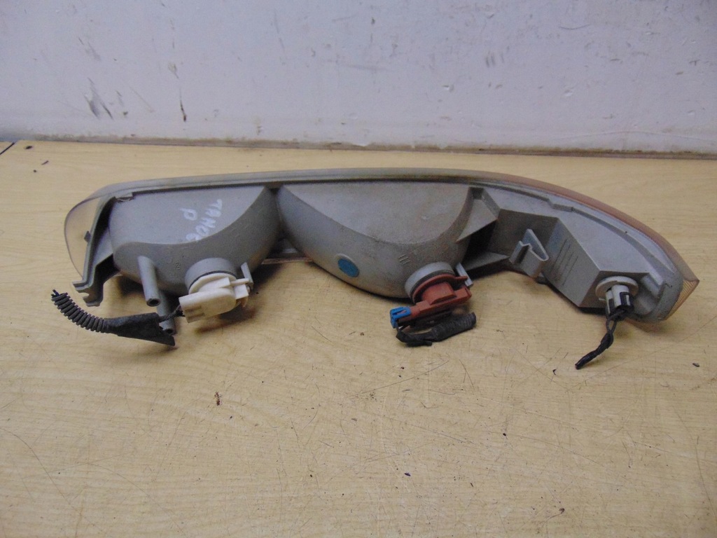 фото №7, Лампа поворотник поворотник правий chevrolet tahoe